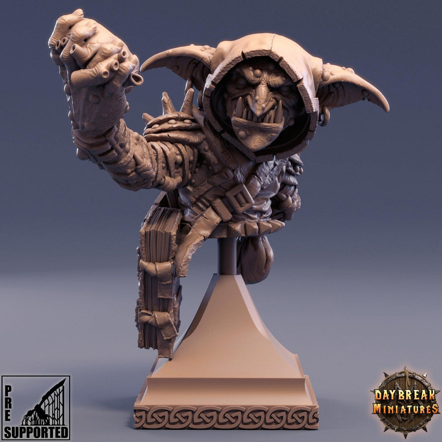Gauen da Tredzle Bust *SIZE OPTION* - Gauen da Tredzle Bust *SIZE OPTION* -