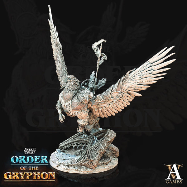 Celtan, Favoured of Barachiel  *100mm Miniature*   Order of the Gryphon